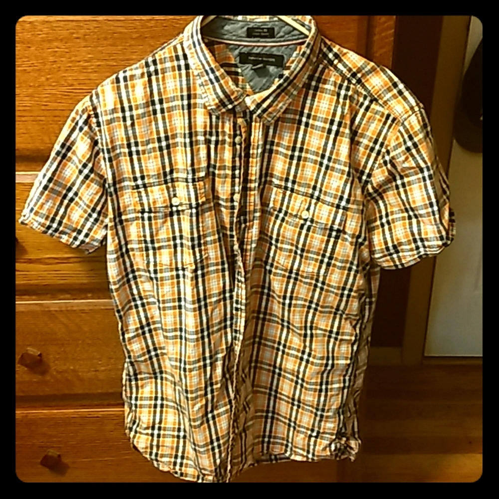 XL Men's button down